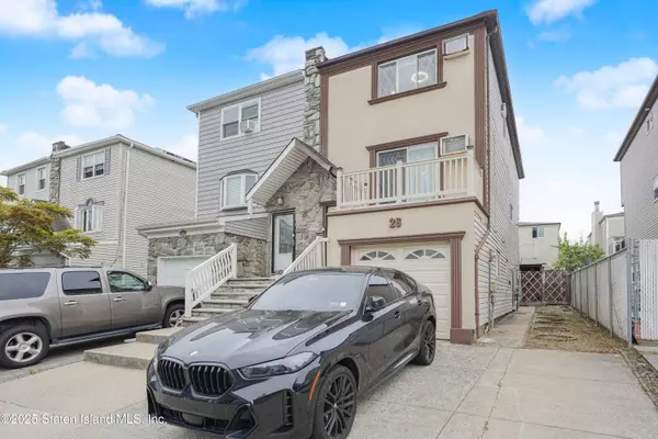 26 E Brandis AVE, Staten Island, NY 10308
