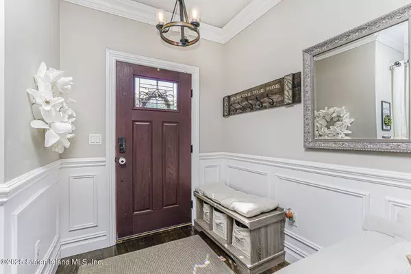 67 Wilson AVE, Staten Island, NY 10308