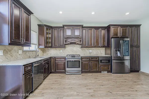 105 Crown AVE, Staten Island, NY 10312