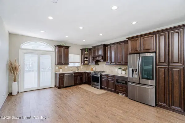 105 Crown AVE, Staten Island, NY 10312