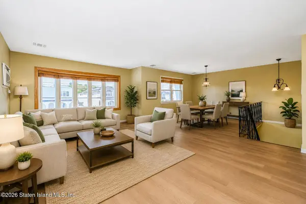 361 Montreal AVE, Staten Island, NY 10306