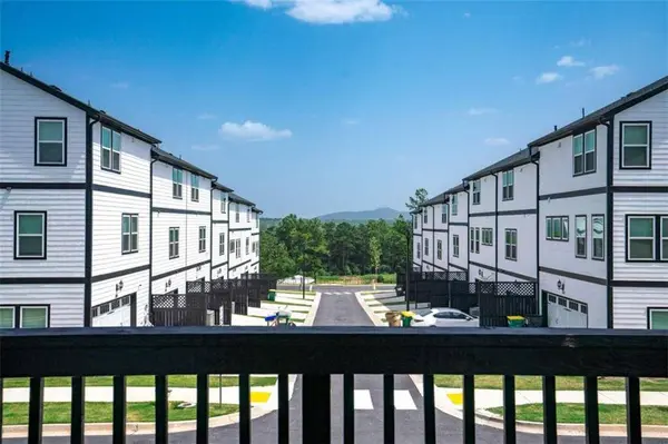 1104 Knoxboro LN, Woodstock, GA 30188