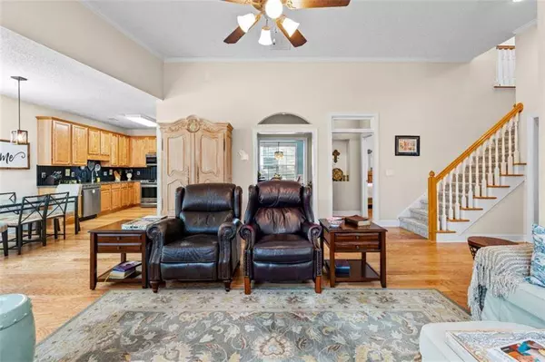 125 Rabbits RUN, Fayetteville, GA 30214