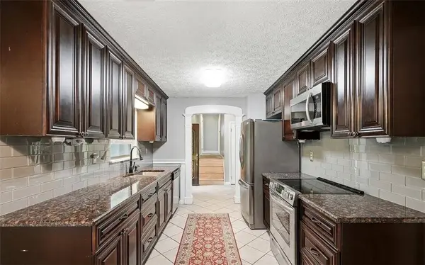 8996 Mandarin CT, Jonesboro, GA 30236