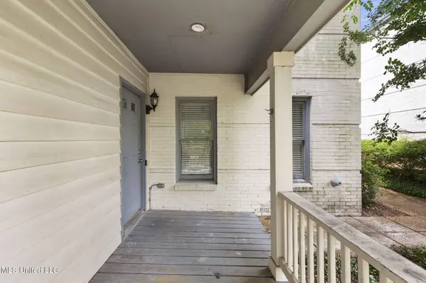 107 Lakepointe Drive, Madison, MS 39110