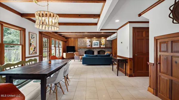 112 Swallow Drive, Brandon, MS 39047