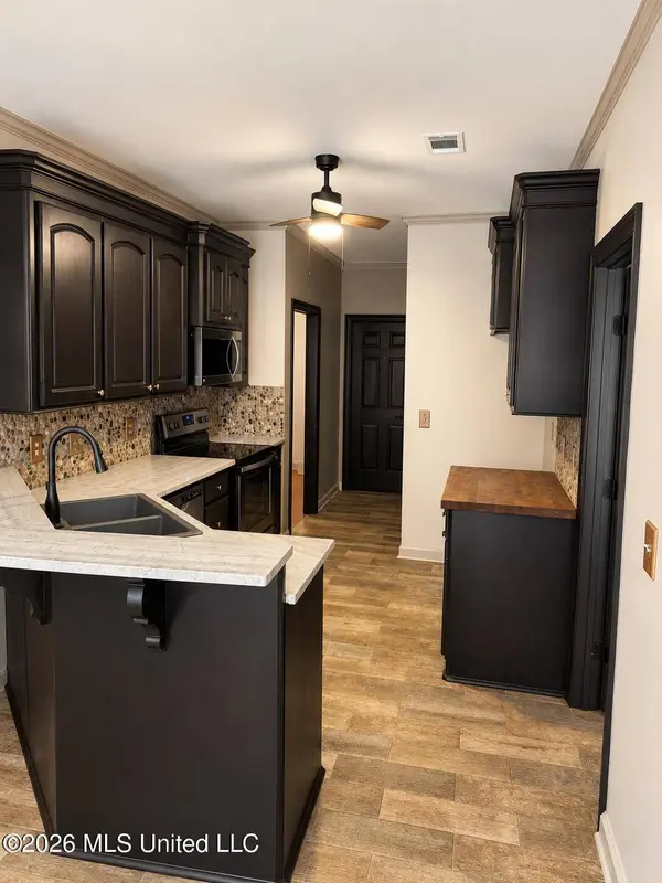 310 G W Bush Street, Brandon, MS 39047