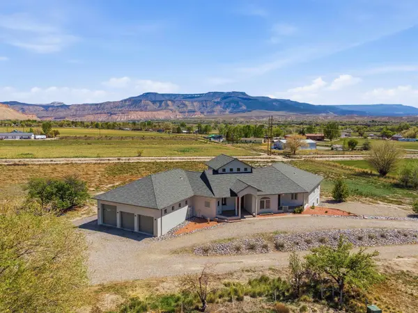 668 33 3/4 Road, Clifton, CO 81520