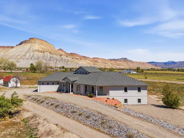 668 33 3/4 Road, Clifton, CO 81520