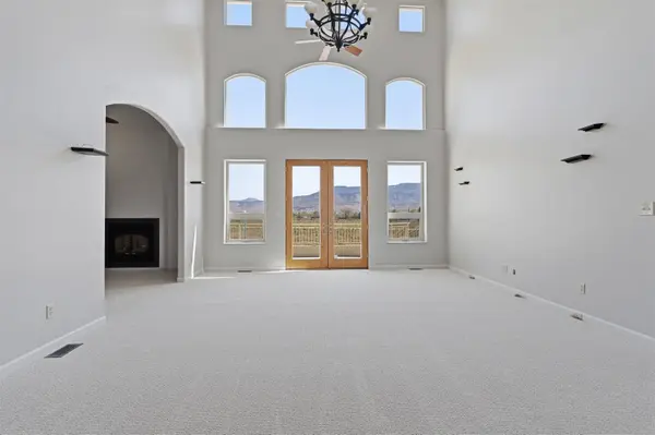 668 33 3/4 Road, Clifton, CO 81520