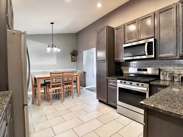 506 N Charlotte ST, Lombard, IL 60148