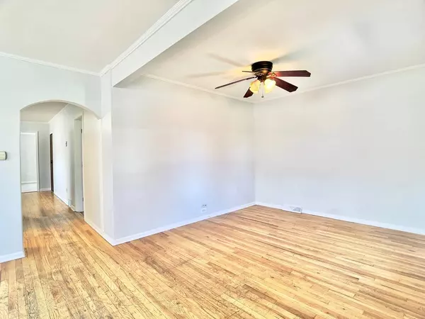 348 N Central AVE, Wood Dale, IL 60191