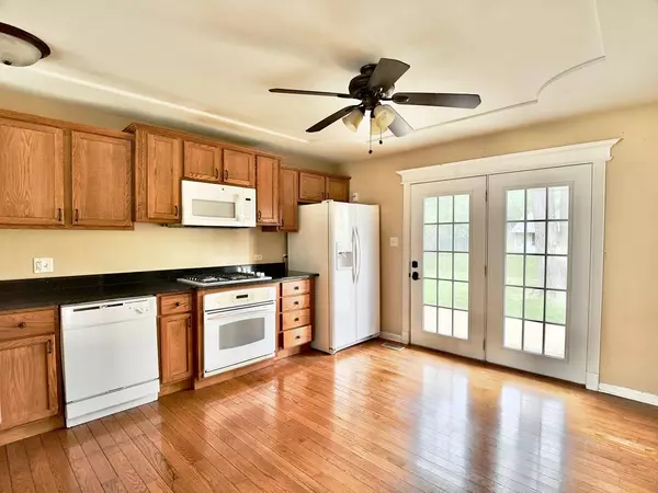 723 Dexter AVE, Romeoville, IL 60446