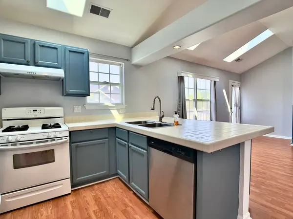 2239 Lake Ridge DR, Glendale Heights, IL 60139