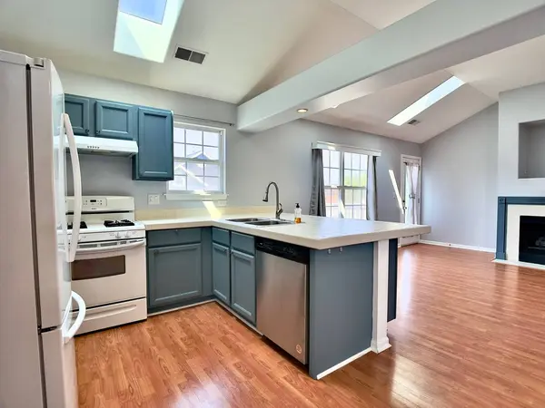 2239 Lake Ridge DR, Glendale Heights, IL 60139