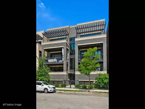 1366 W Walton ST #1W, Chicago, IL 60642