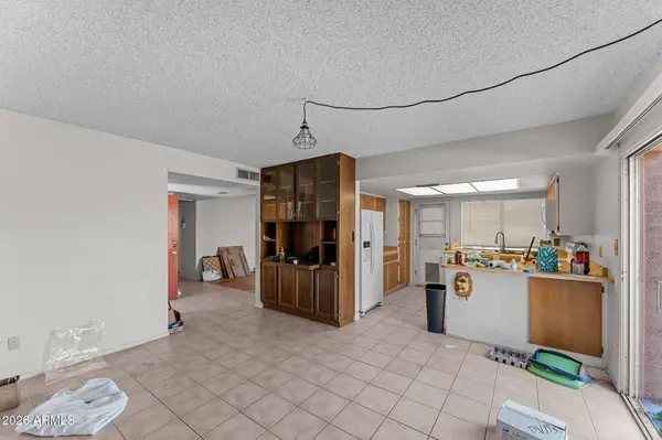 16016 N 48TH Avenue, Glendale, AZ 85306