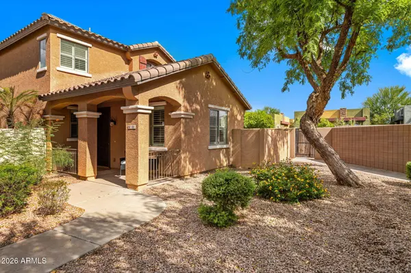 111 E PALOMINO Drive