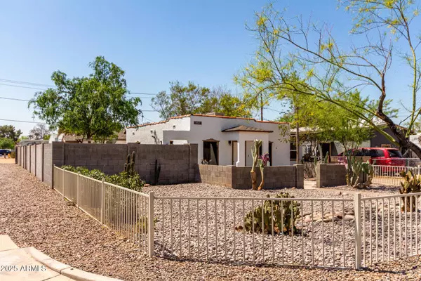 2047 E Virginia Avenue, Phoenix, AZ 85006
