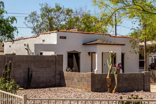 2047 E Virginia Avenue, Phoenix, AZ 85006