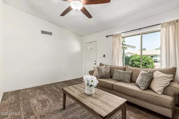 18818 N 12TH Avenue, Phoenix, AZ 85027