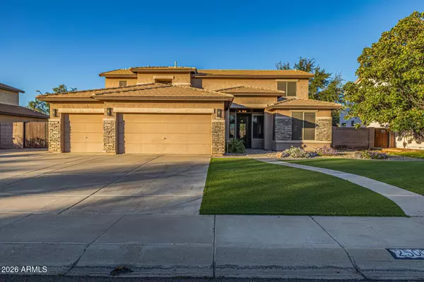 2500 E MILKY Way, Gilbert, AZ 85295