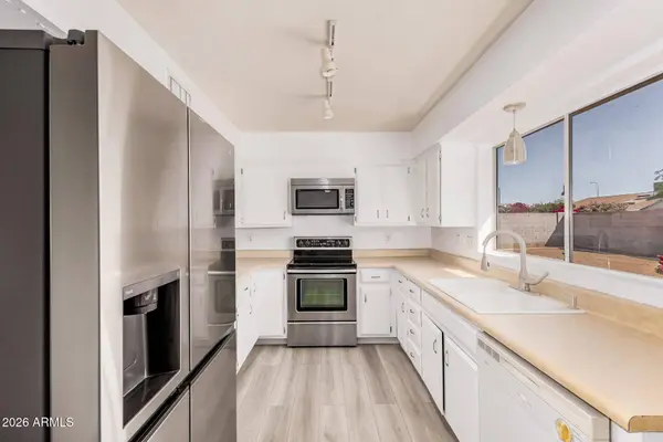 2013 W TULSA Street, Chandler, AZ 85224