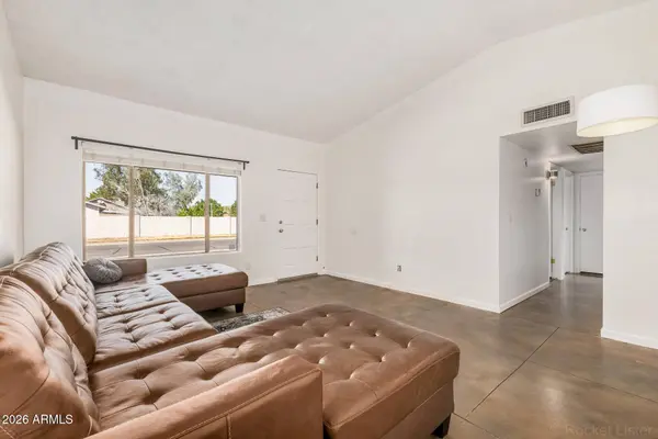 2013 W TULSA Street, Chandler, AZ 85224