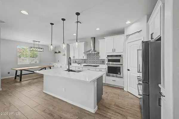 13354 W BRILES Road, Peoria, AZ 85383