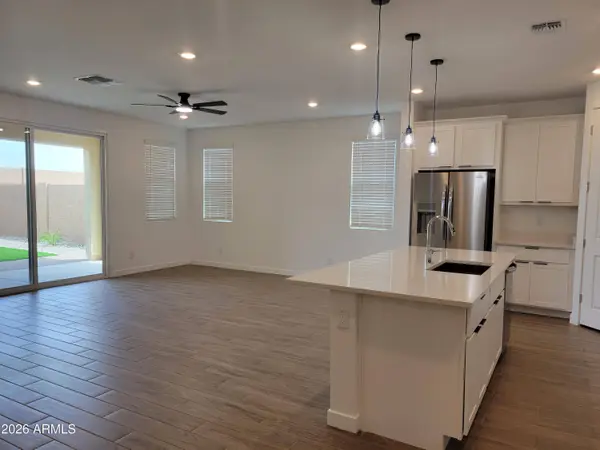 2152 W Rutledge Avenue, Apache Junction, AZ 85120