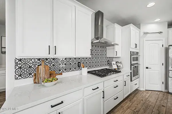13354 W BRILES Road, Peoria, AZ 85383