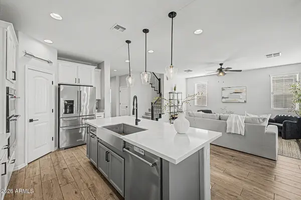 13354 W BRILES Road, Peoria, AZ 85383