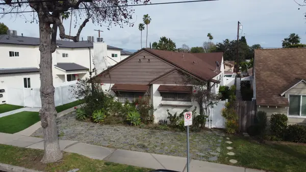 5428 Kester Ave, Van Nuys, CA 91411-3749