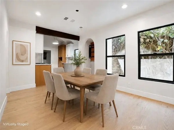 3432 Larissa, Los Angeles, CA 90026