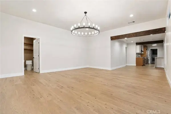 3432 Larissa, Los Angeles, CA 90026