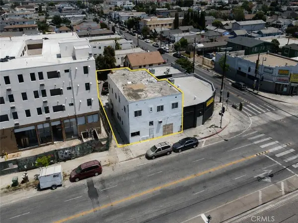 5324 S Hoover, Los Angeles, CA 90037