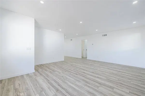 737 W Avenue H7, Lancaster, CA 93534