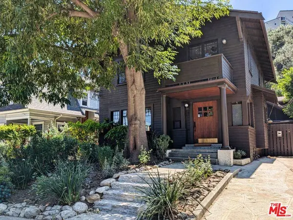 216 Mount Washington Dr