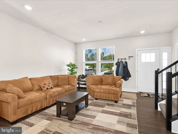 2324 WOODLANDS, Baltimore, MD 21244