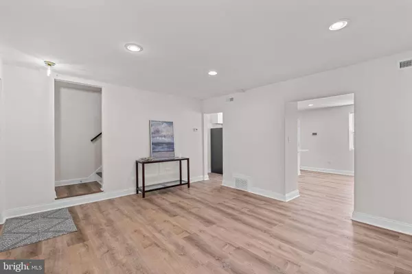 4145 FAIRFAX RD, Baltimore, MD 21216