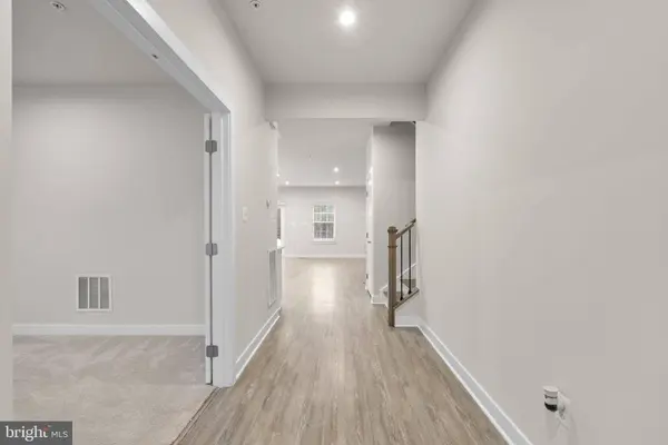 2569 SKEETER CT, Waldorf, MD 20603