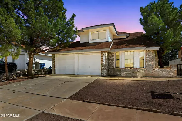 7200 CANYON RUN DR, El Paso, TX 79912