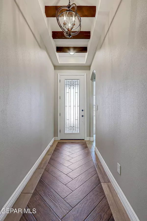 1029 SHIELDS ST, El Paso, TX 79928