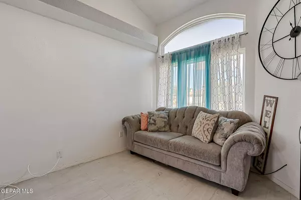 5012 CEDAR SANDS LN, El Paso, TX 79924