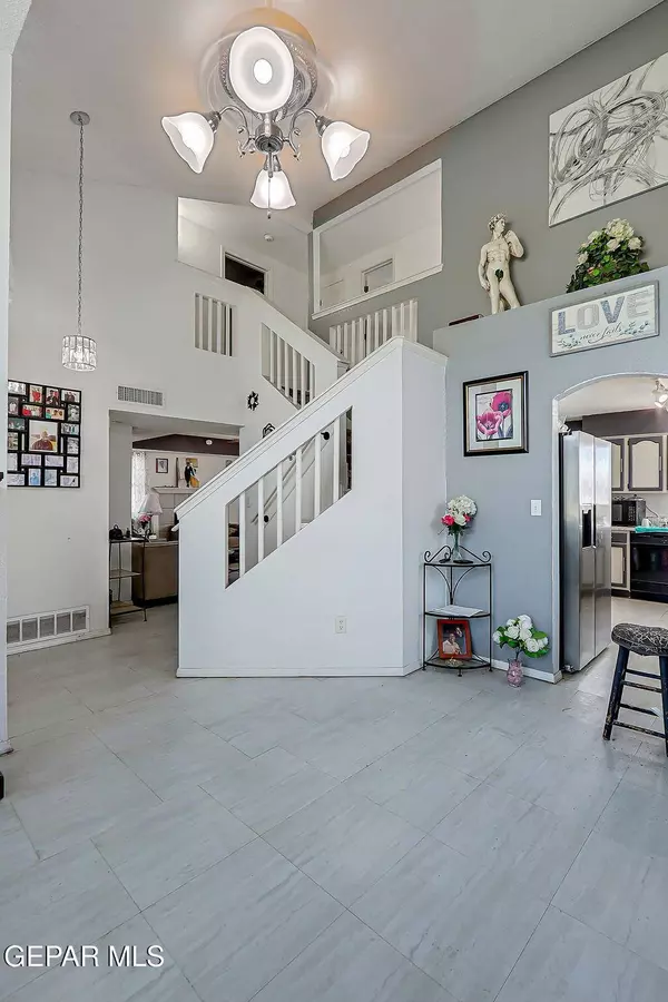 5012 CEDAR SANDS LN, El Paso, TX 79924