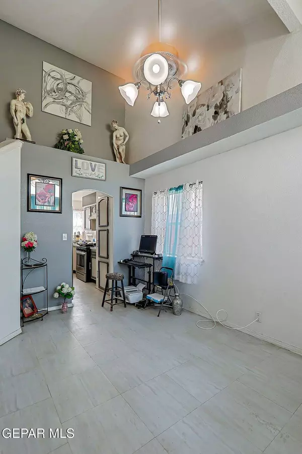 5012 CEDAR SANDS LN, El Paso, TX 79924