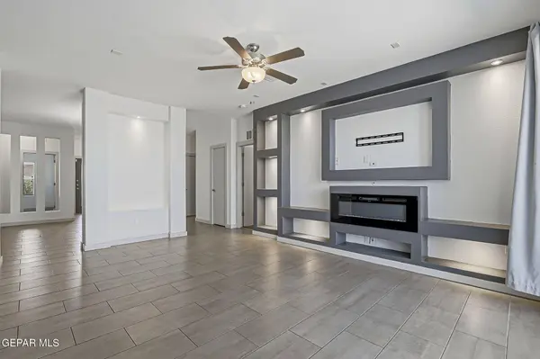 3072 RED VELVET PL, El Paso, TX 79938