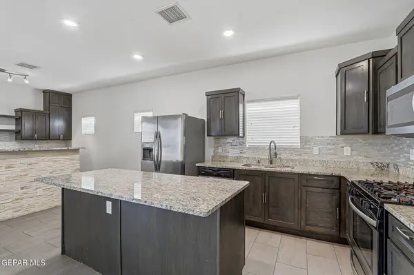 3072 RED VELVET PL, El Paso, TX 79938