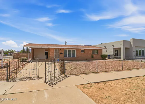 8933 MOUNT RUSHMORE LN, El Paso, TX 79904