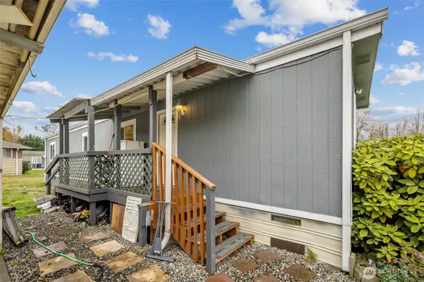 8314 144th AVE E, Puyallup, WA 98372